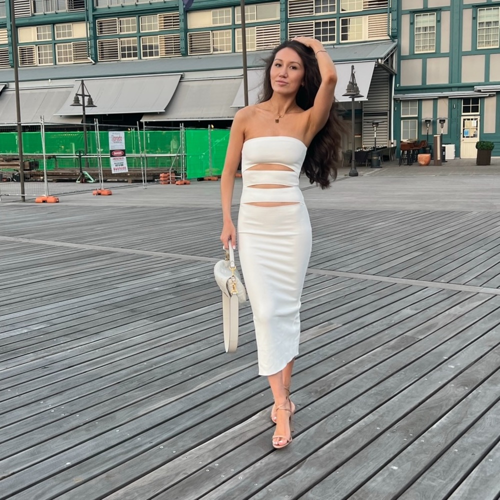Zara Cutout midi dress white size small worn once